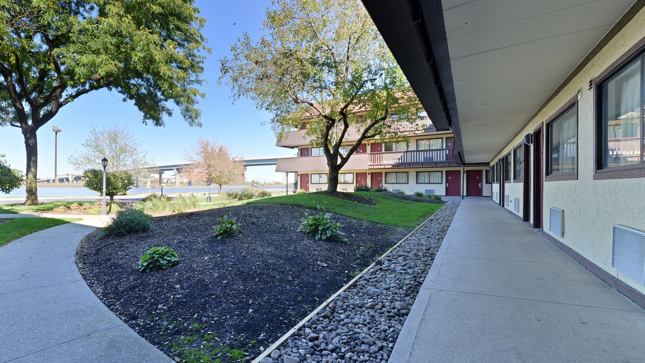Photo of Outdoor in Secaucus