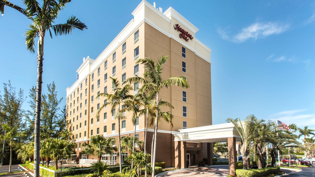 Photo of Outdoor in Hallandale Beach