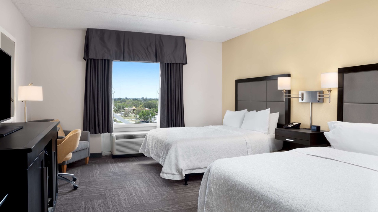 Photo of Bedroom in Hallandale Beach