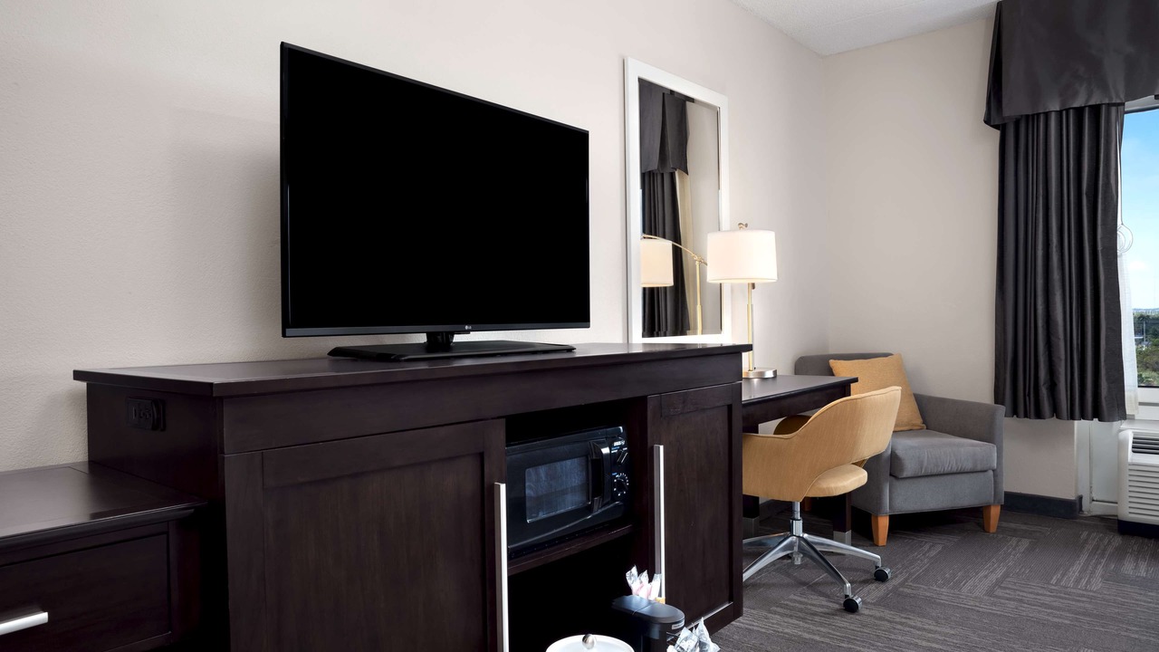 Photo of Bedroom in Hallandale Beach