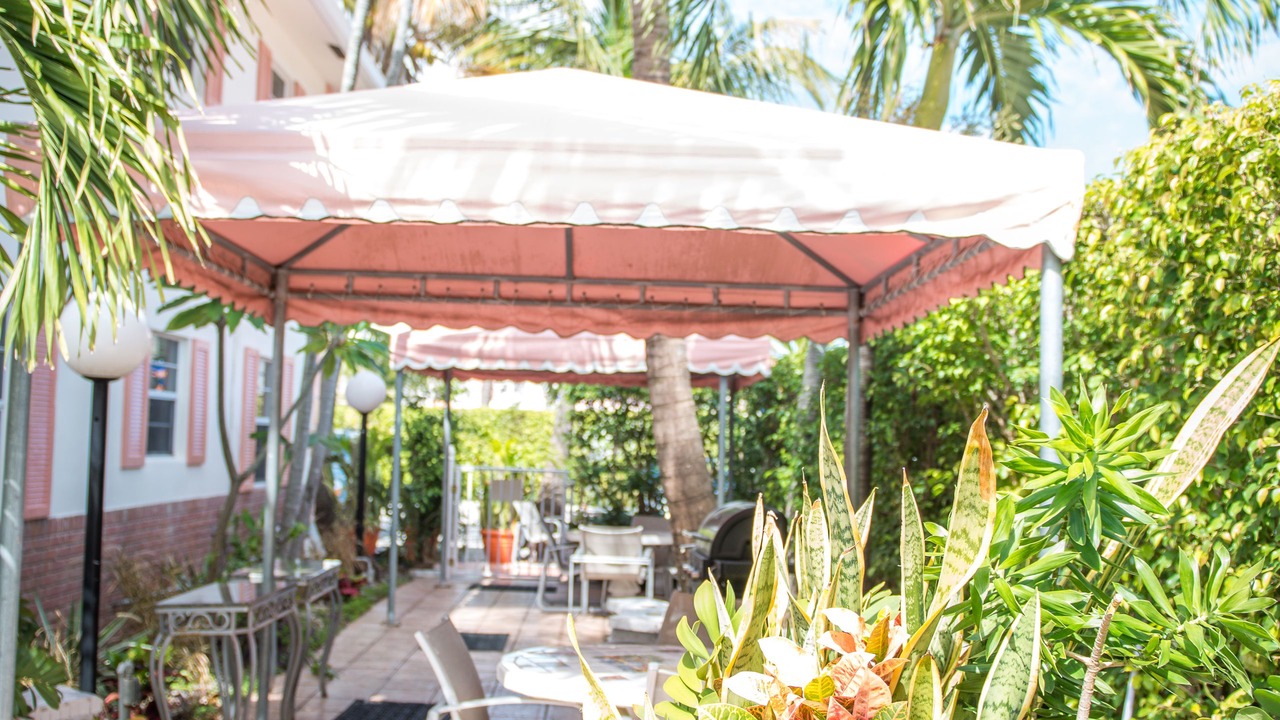 Photo of Patio Balcony in Lauderdale-by-the-Sea