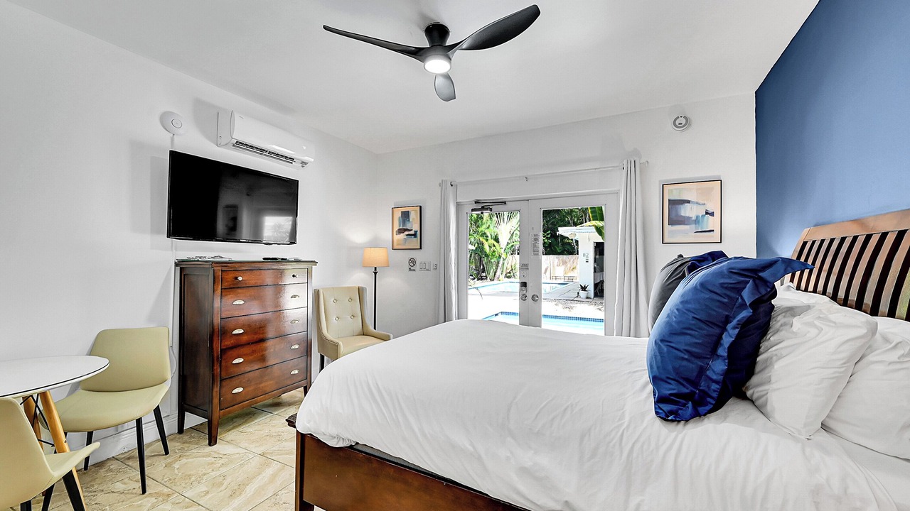 Photo of Bedroom in Wilton Manors