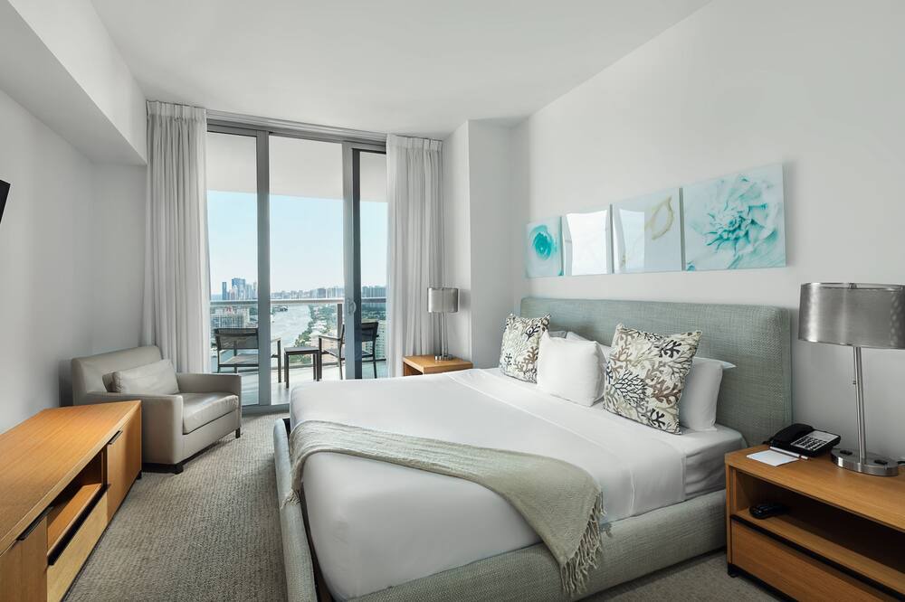 Photo of Bedroom in Hallandale Beach
