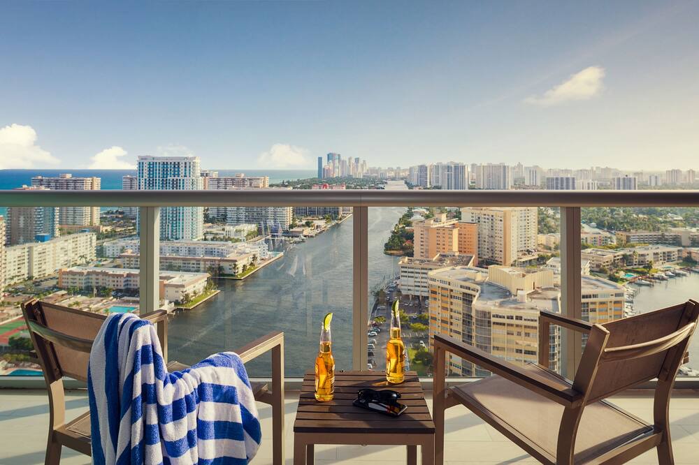 Photo of Patio Balcony in Hallandale Beach
