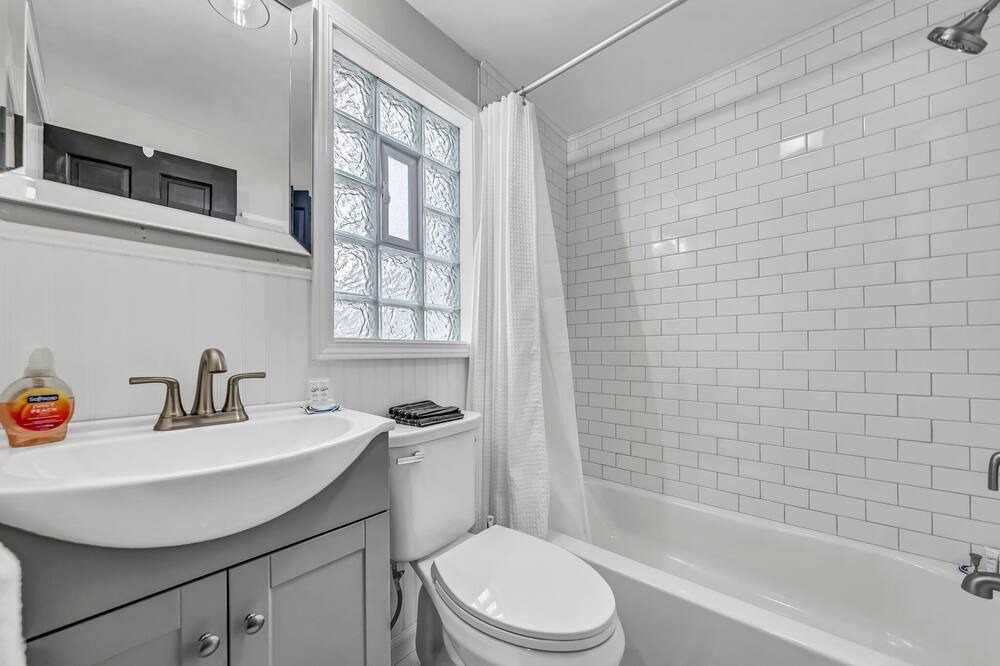 Photo of Bathroom in North Buffalo