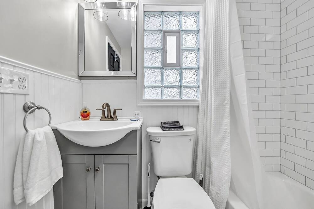 Photo of Bathroom in North Buffalo