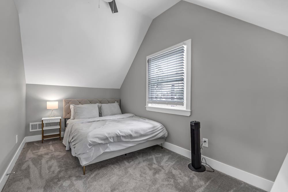 Photo of Bedroom in North Buffalo