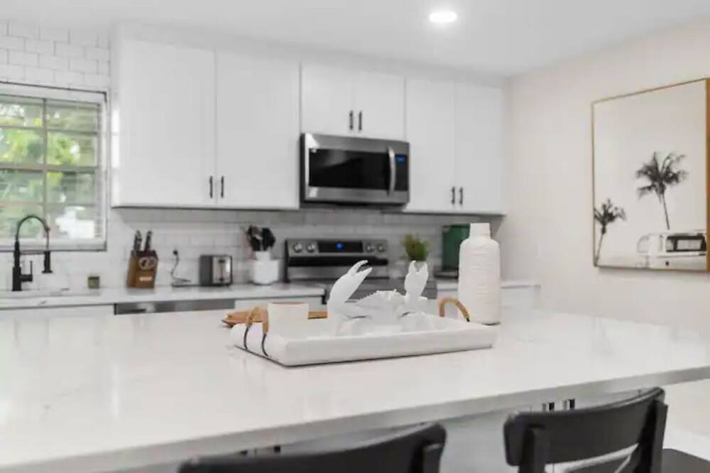 Photo of Kitchen in Lighthouse Point