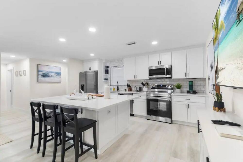 Photo of Kitchen in Lighthouse Point