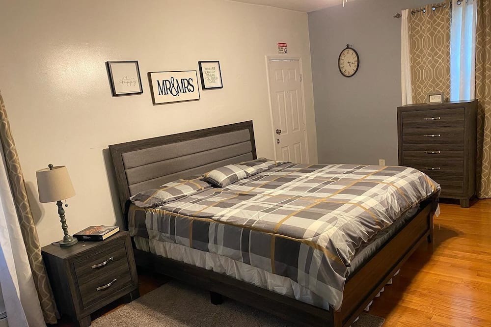 Photo of Bedroom in Northwest Yonkers