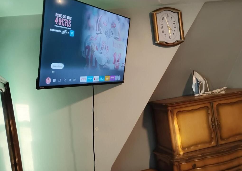 Photo of Bedroom in Irvington