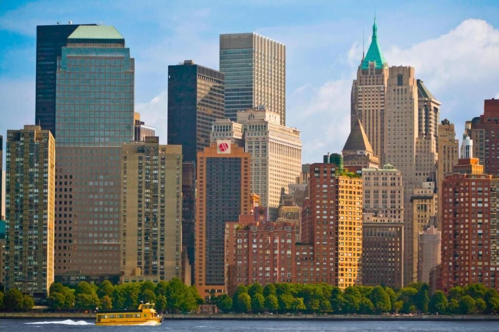 Photo of Others in Financial District