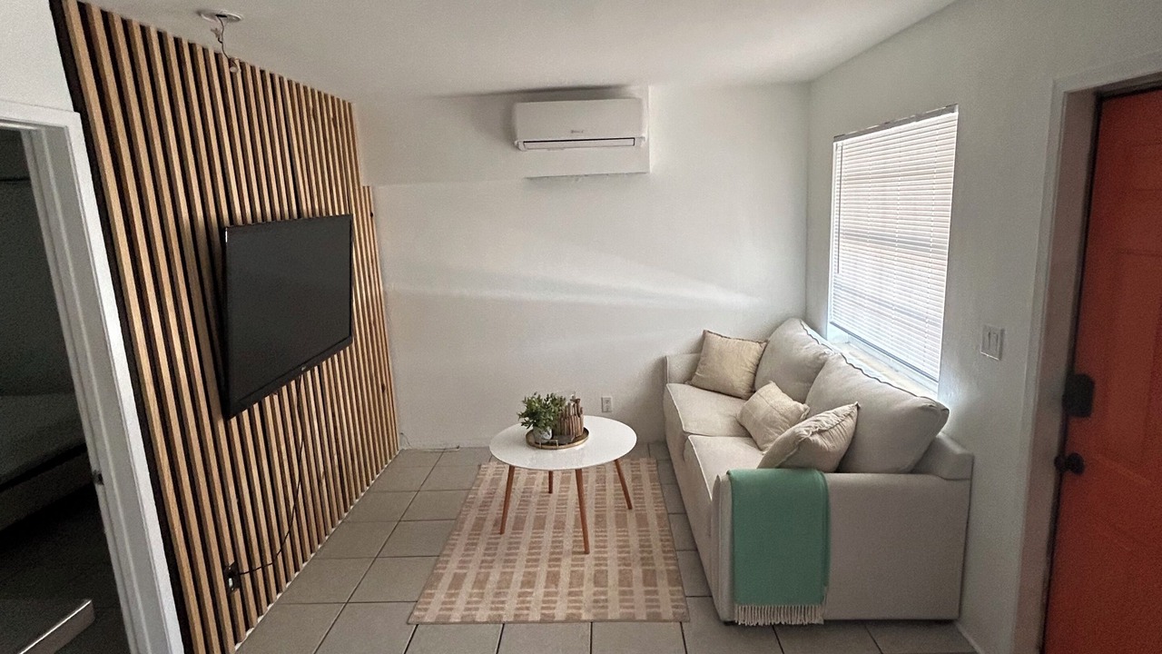 Photo of Livingroom in Victoria Park