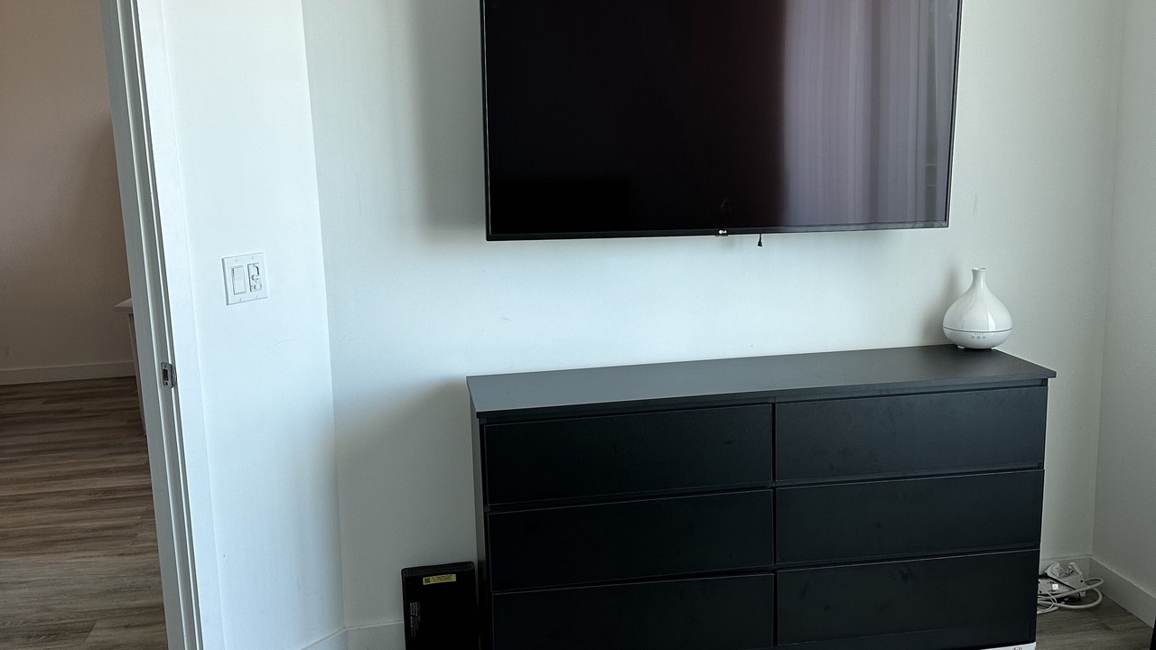 Photo of Bedroom in 17th Street Causeway