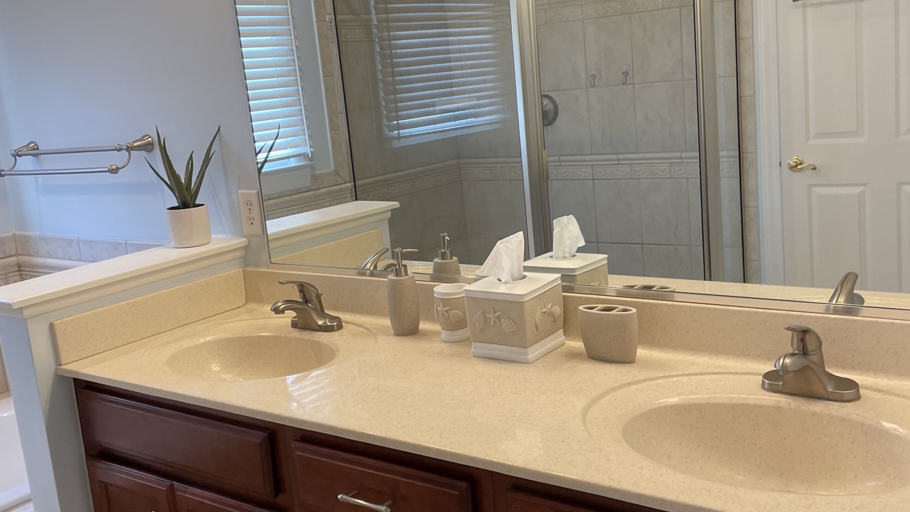 Photo of Bathroom in The Commons