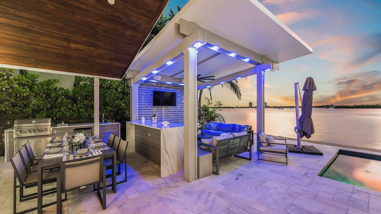 Photo of Outdoor in North Bay Village