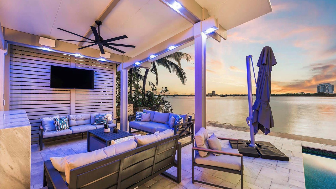 Photo of Outdoor in North Bay Village