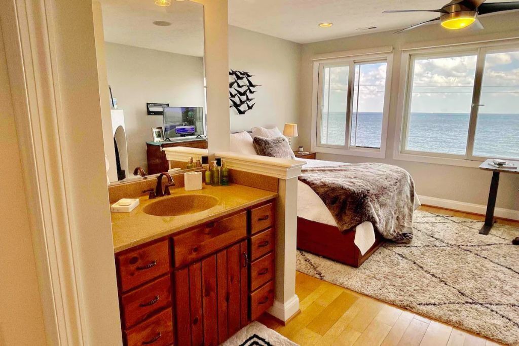 Photo of Bedroom in North Beach
