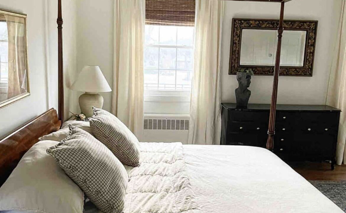 Photo of Bedroom in Centreville