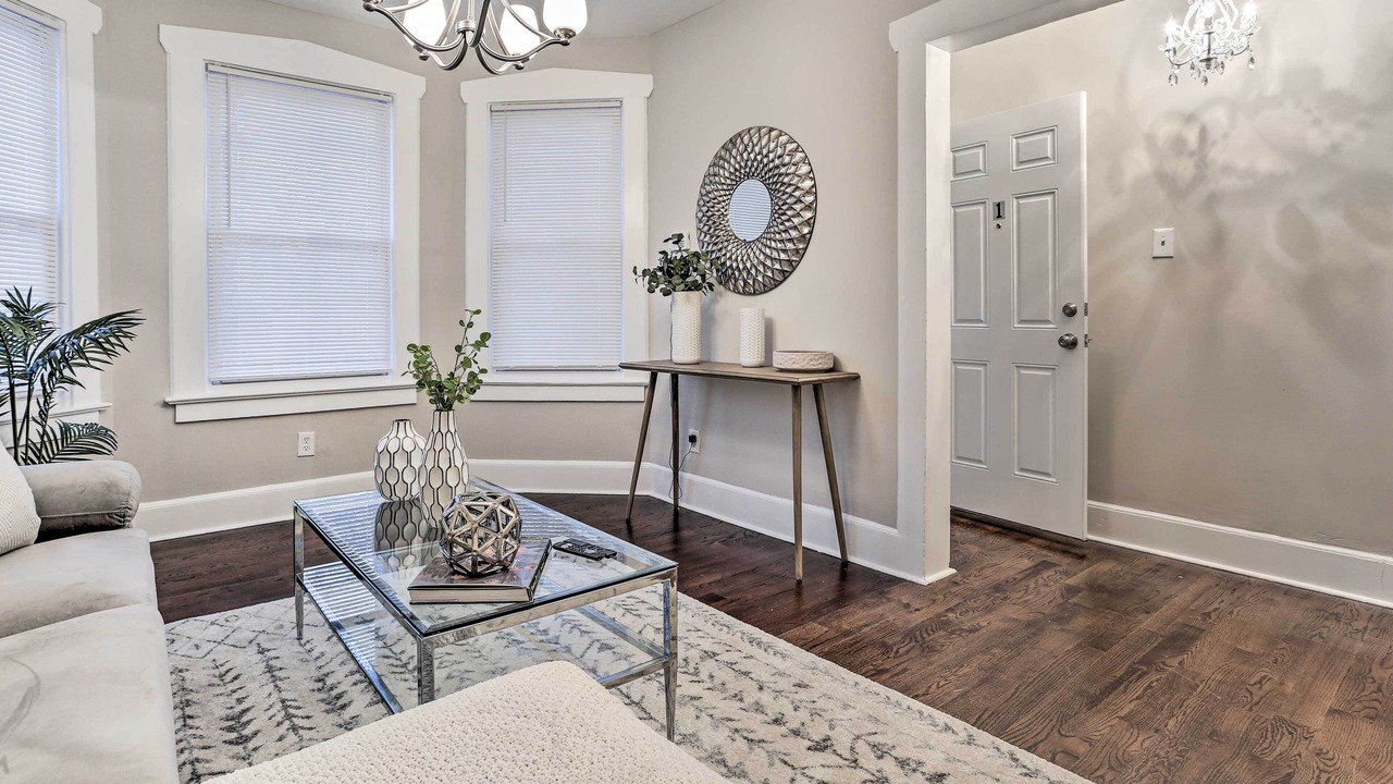 Photo of Livingroom in Weequahic