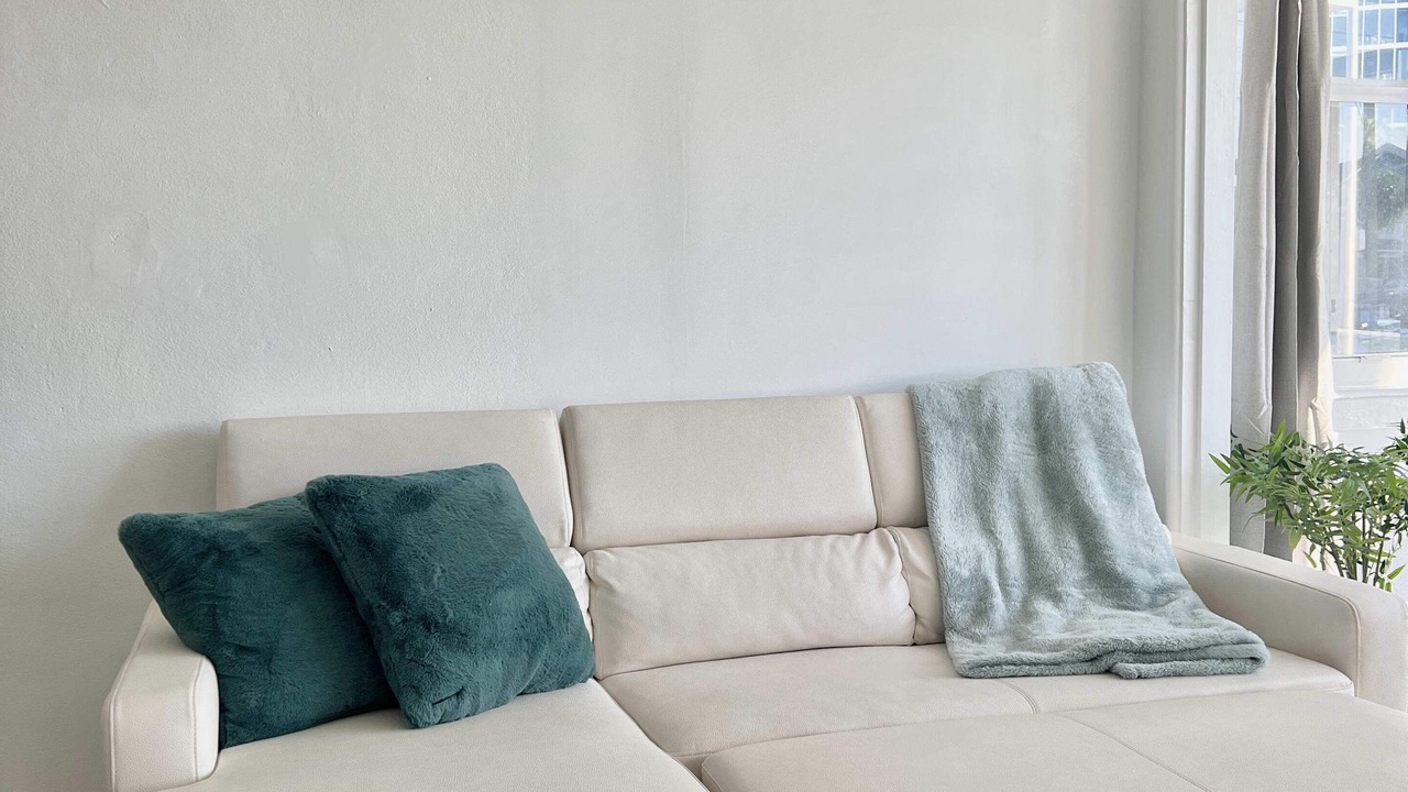 Photo of Livingroom in Lauderdale Beach