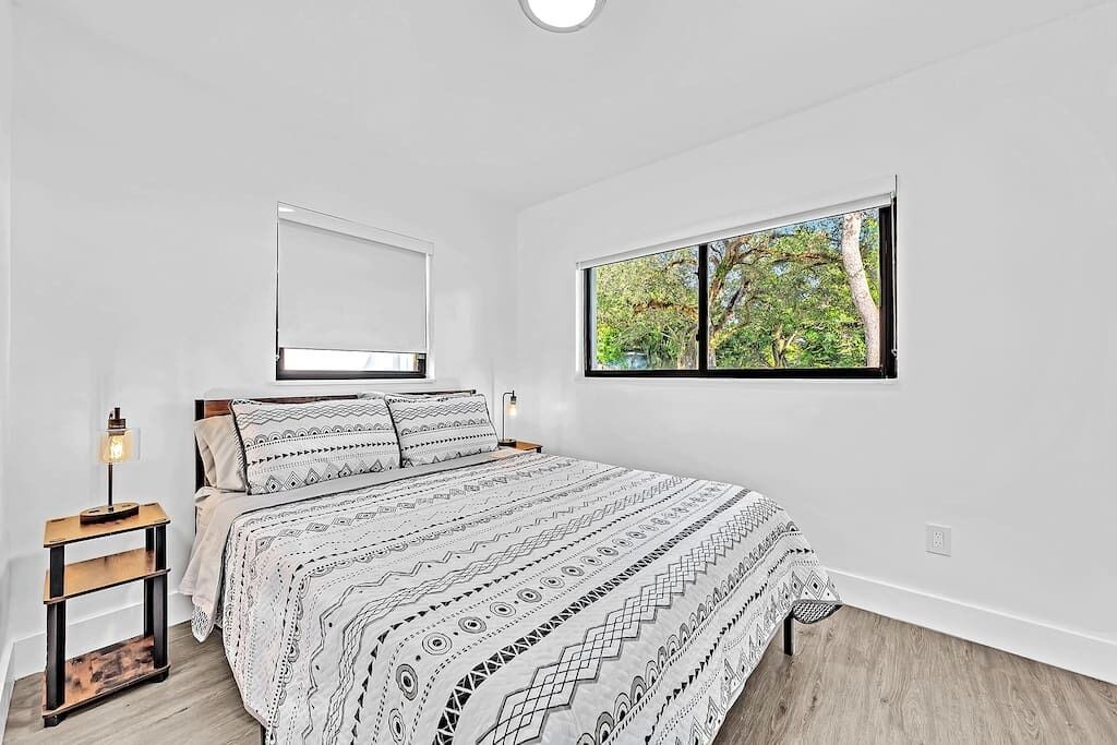 Photo of Bedroom in River Oaks