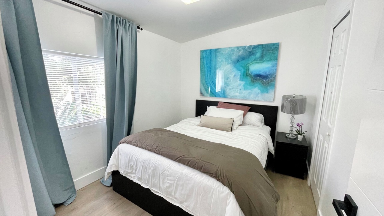 Photo of Bedroom in Little Haiti