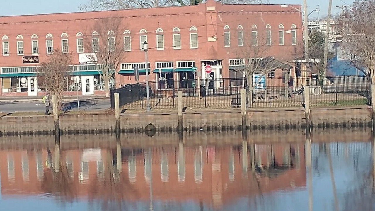 Photo of Others in Salisbury