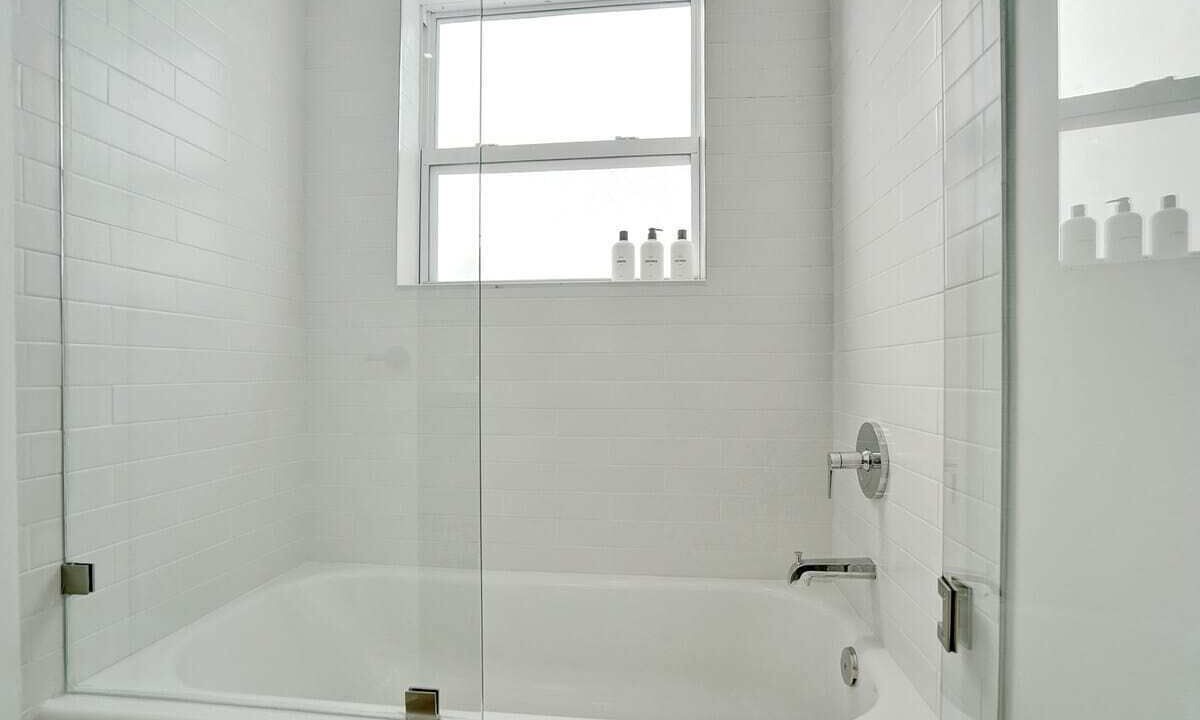Photo of Bathroom in Lake Ridge
