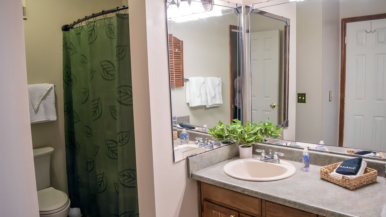 Photo of Bathroom in Edray