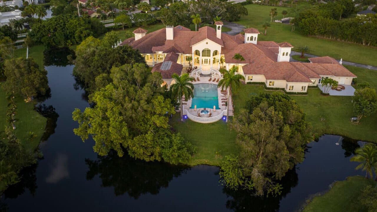 Photo of Outdoor in Weston