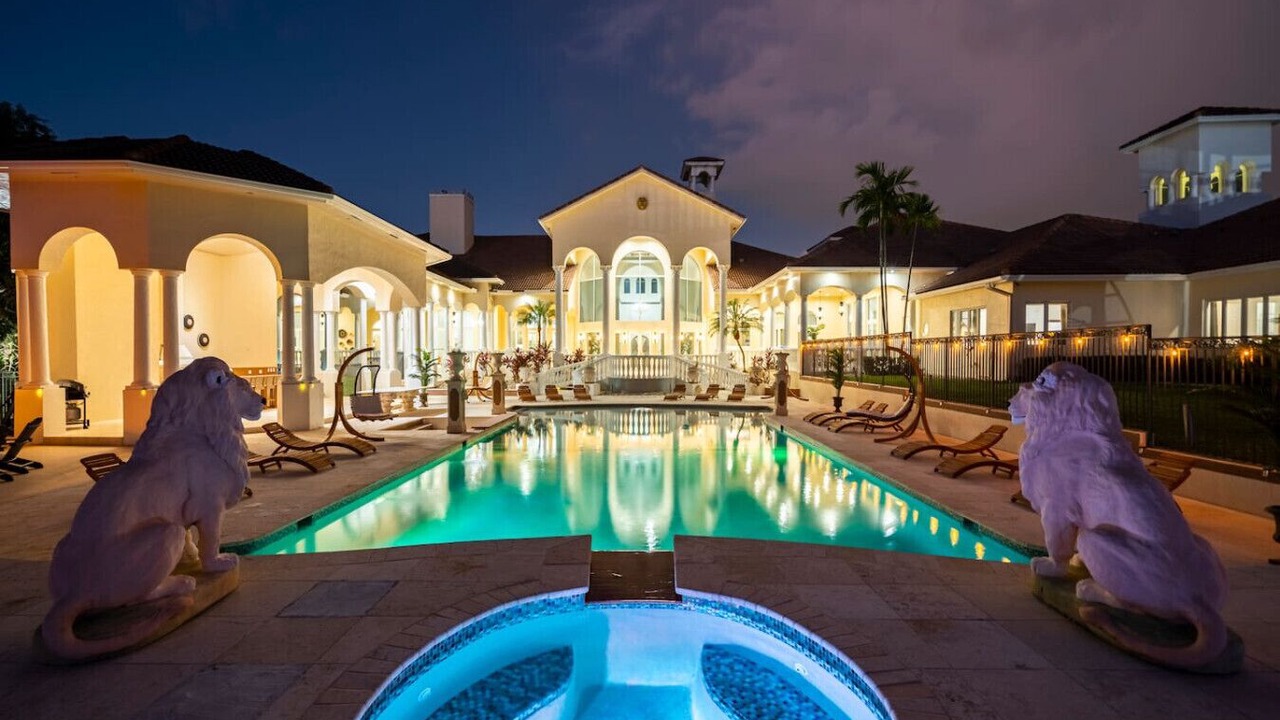 Photo of Outdoor in Weston