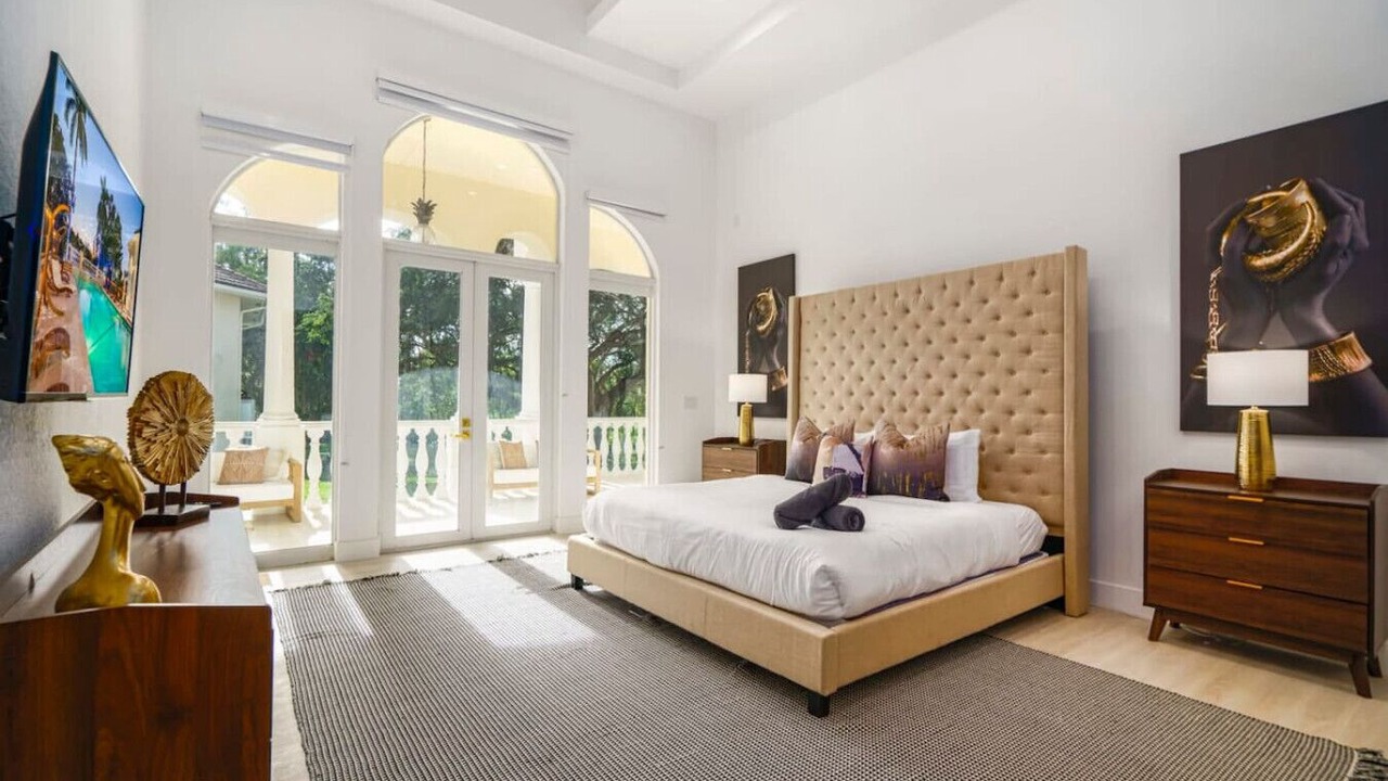 Photo of Bedroom in Weston