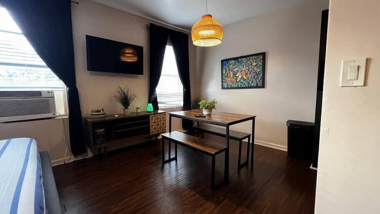 Photo of Bedroom in Little Haiti