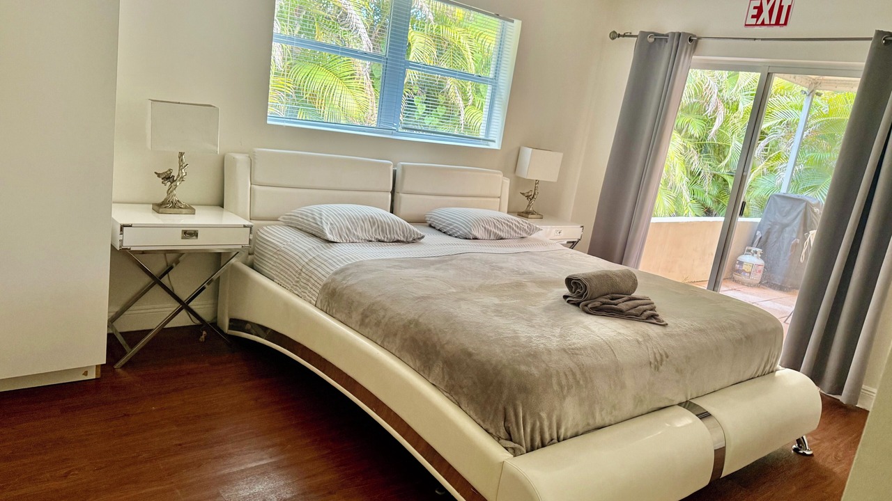 Photo of Bedroom in Highland Garden