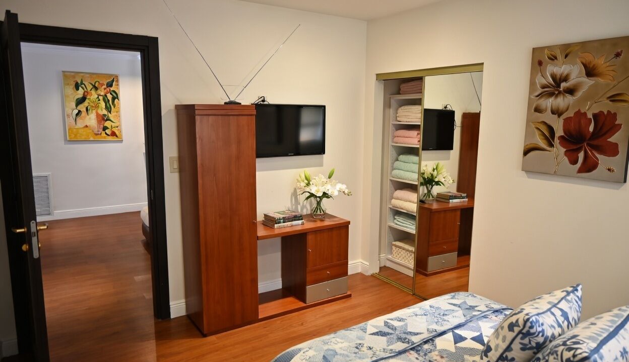 Photo of Bedroom in Highland Garden