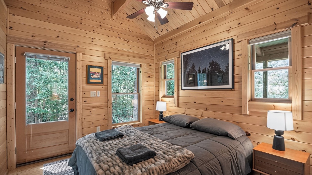 Photo of Bedroom in Ridge