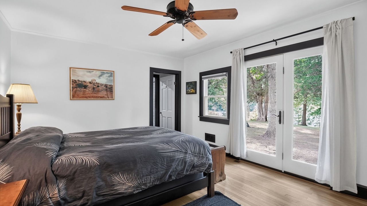 Photo of Bedroom in Ridge