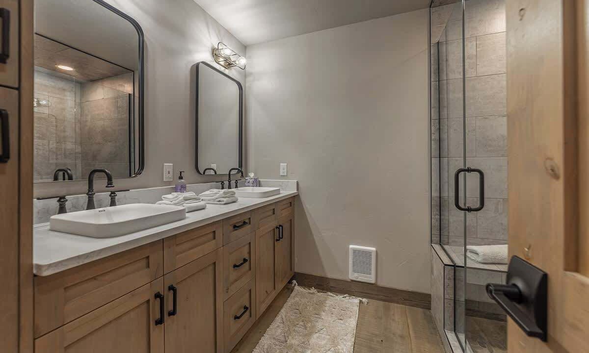 Photo of Bathroom in Coram