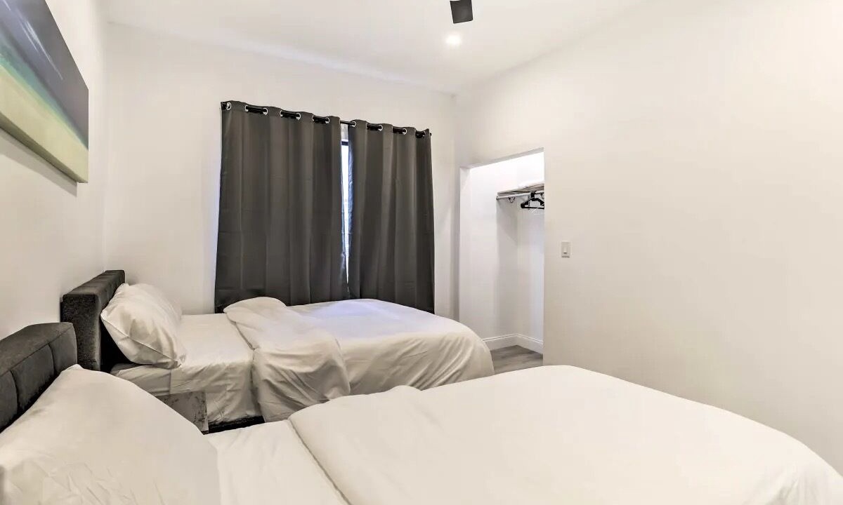Photo of Bedroom in Allapattah