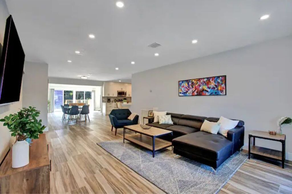 Photo of Livingroom in Highland Garden