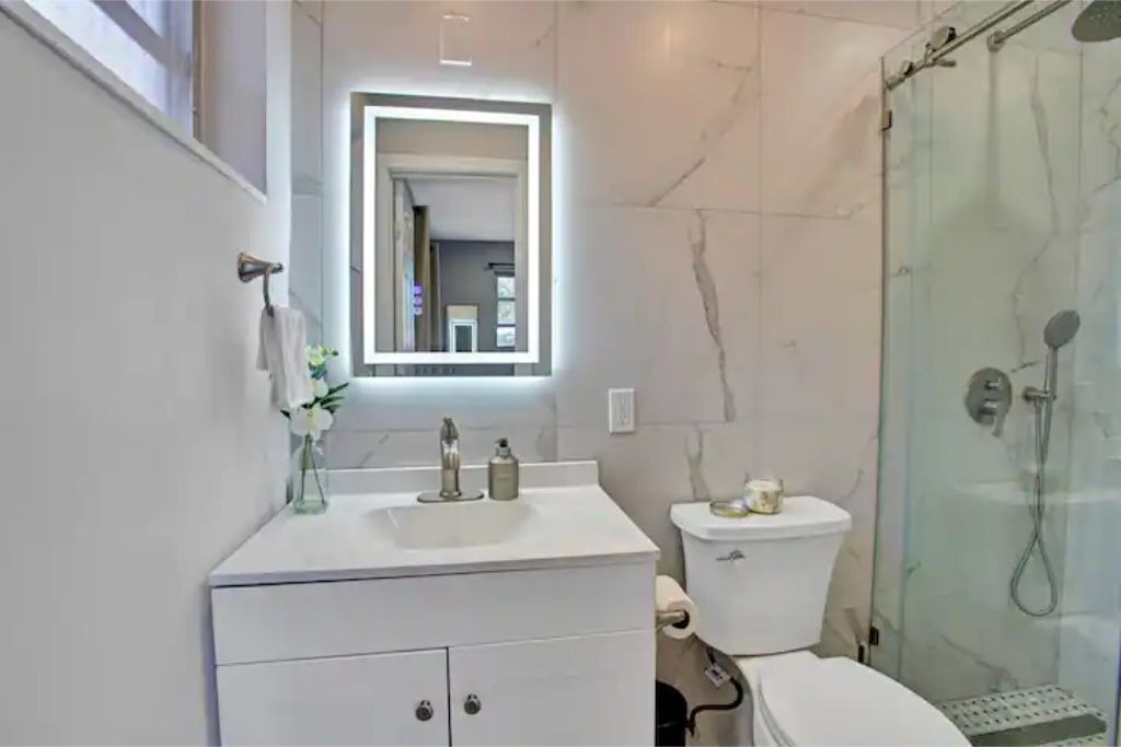 Photo of Bathroom in Highland Garden
