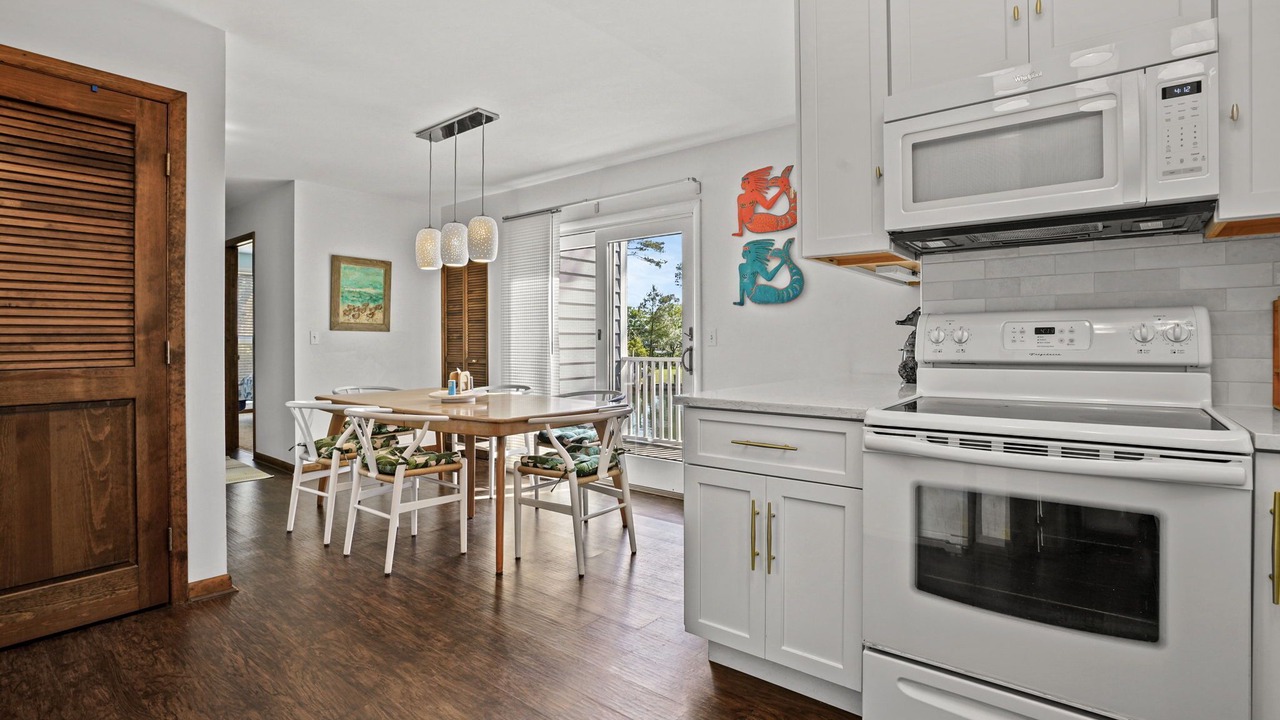 Photo of Kitchen in Deep Hole