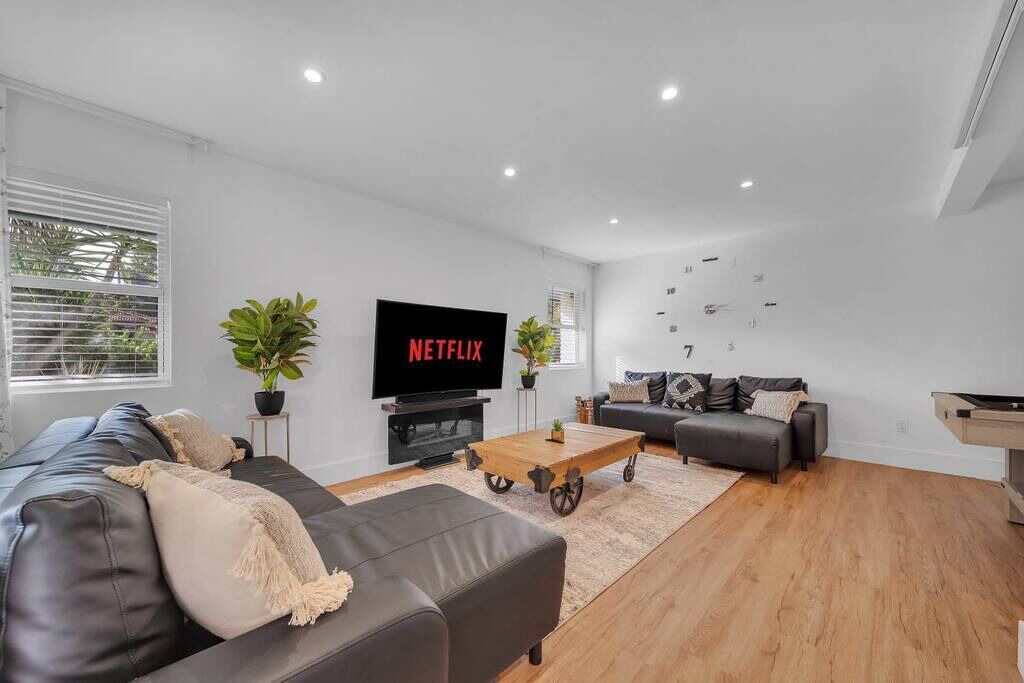 Photo of Livingroom in North Miami