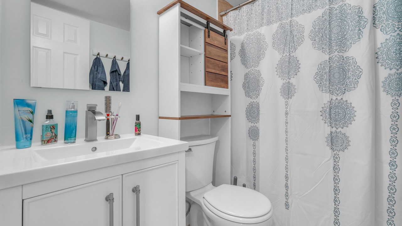 Photo of Bathroom in Pompano Isles