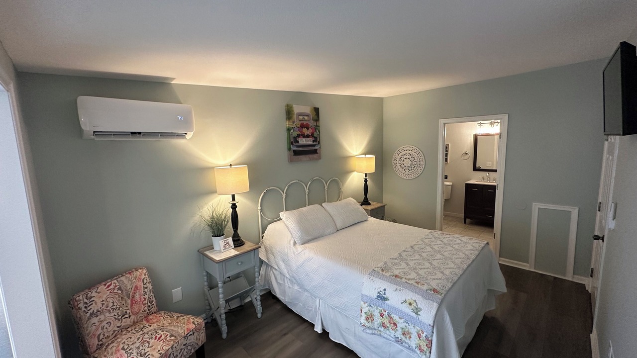 Photo of Bedroom in Frankford