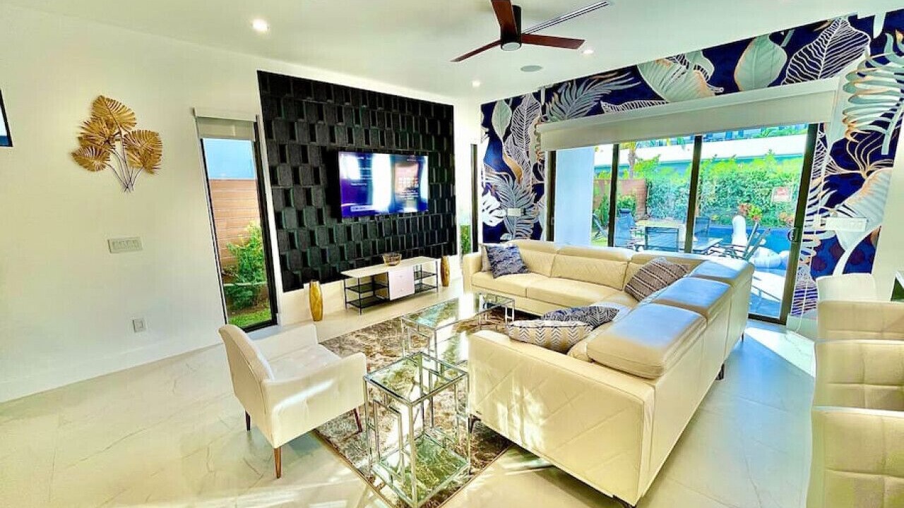 Photo of Livingroom in Victoria Park