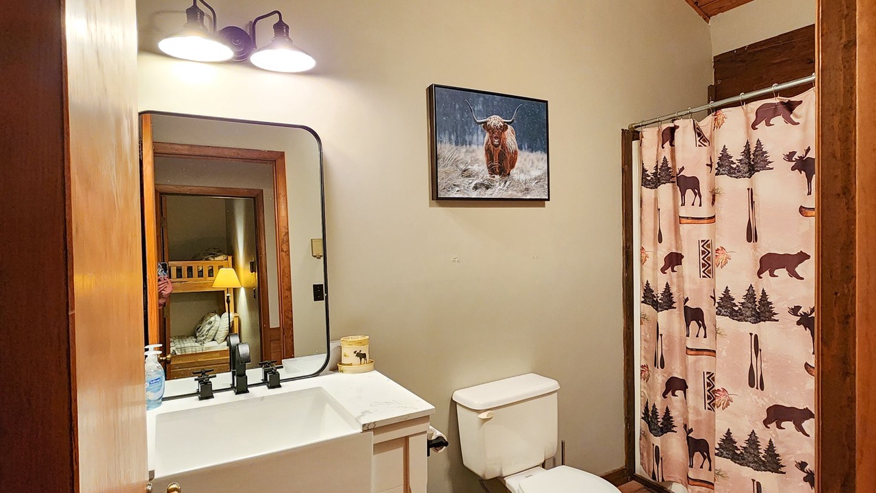 Photo of Bathroom in South Mountain