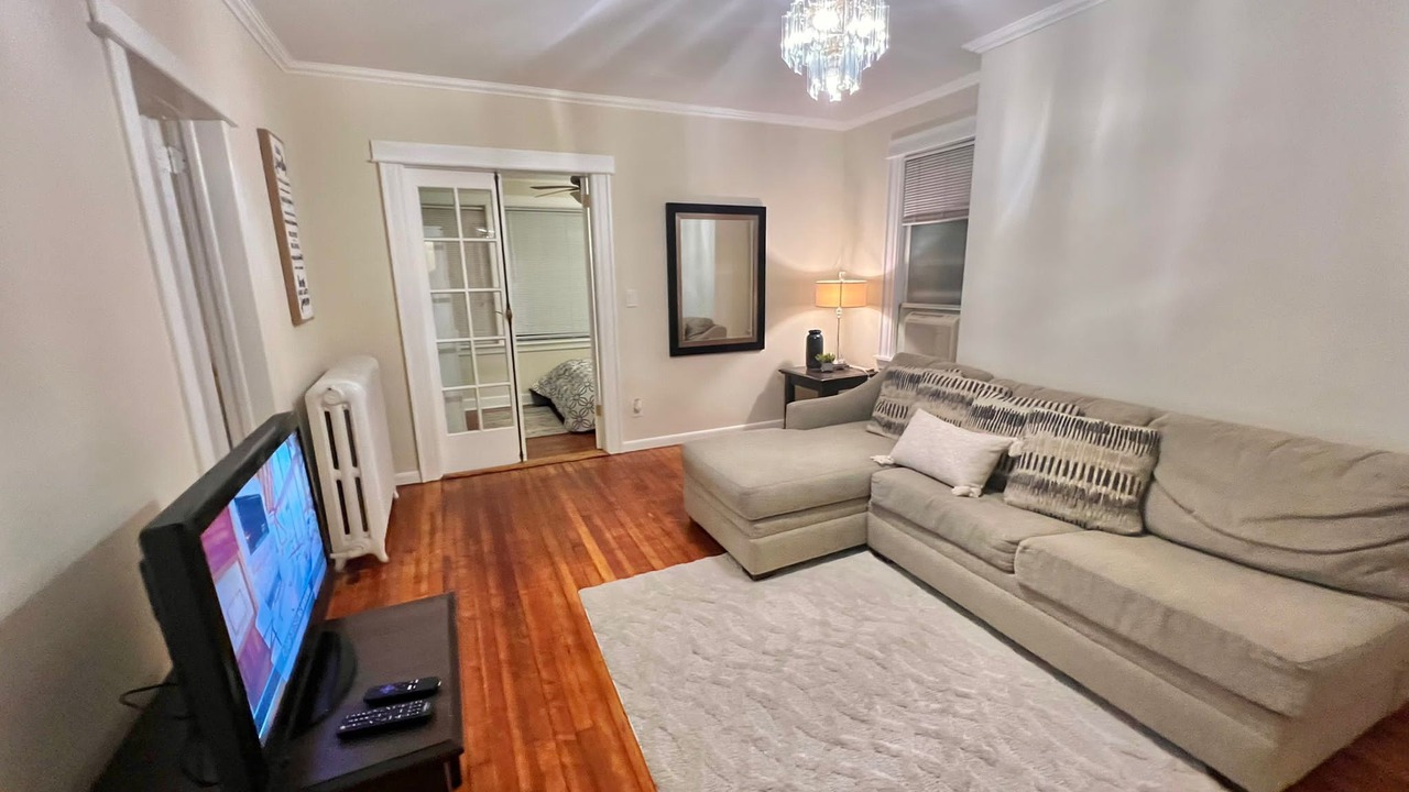 Photo of Livingroom in North Bergen