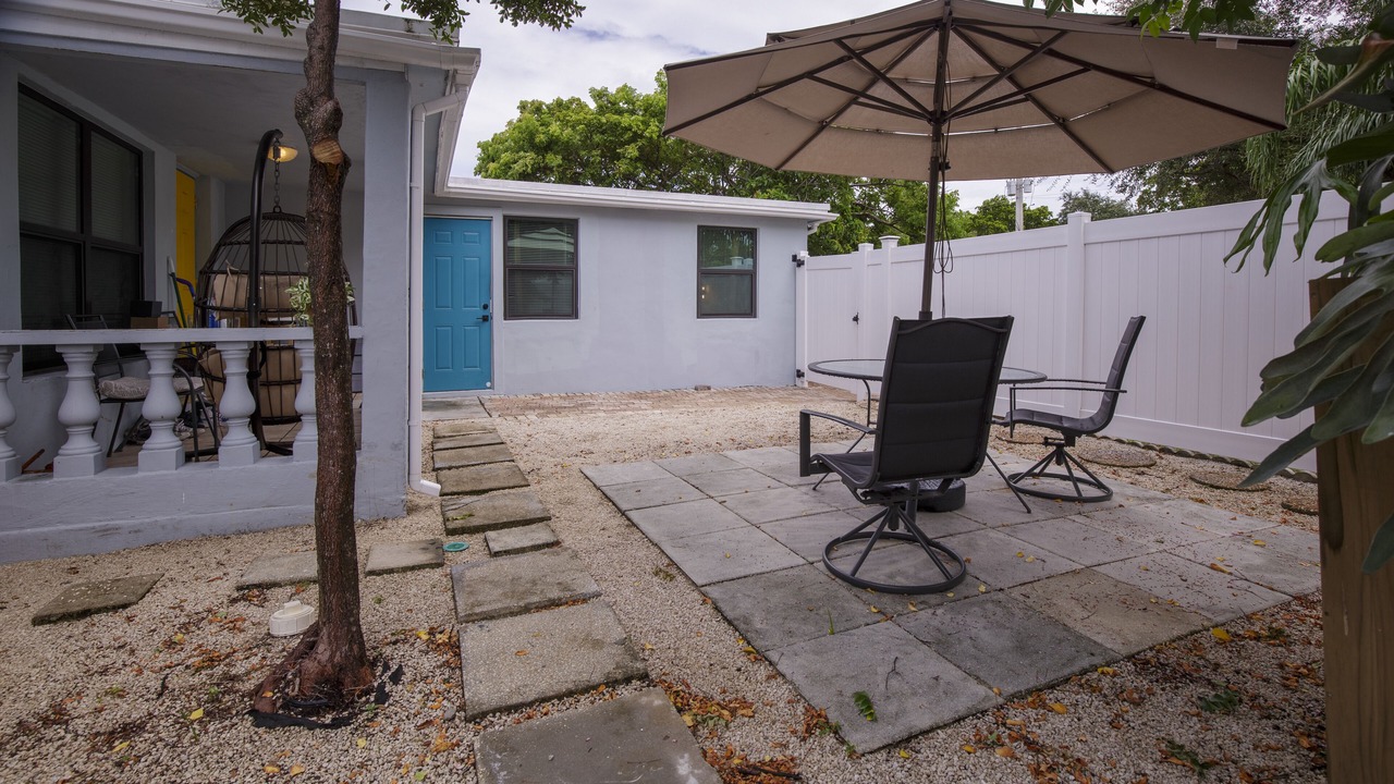 Photo of Outdoor in North Andrews Gardens